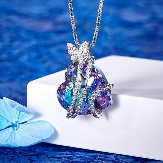 Aurora Heart Crystal Pendant Necklace  – Zelvyn
