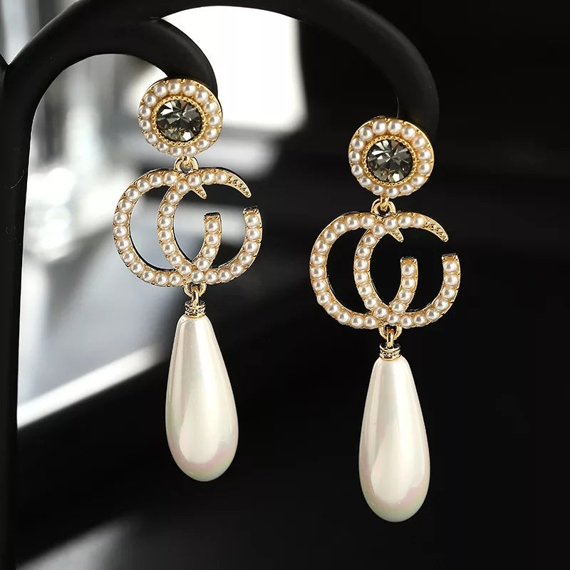 Pearl Drop Statement Earrings with Gold & Crystal Detailing – Zelvyn