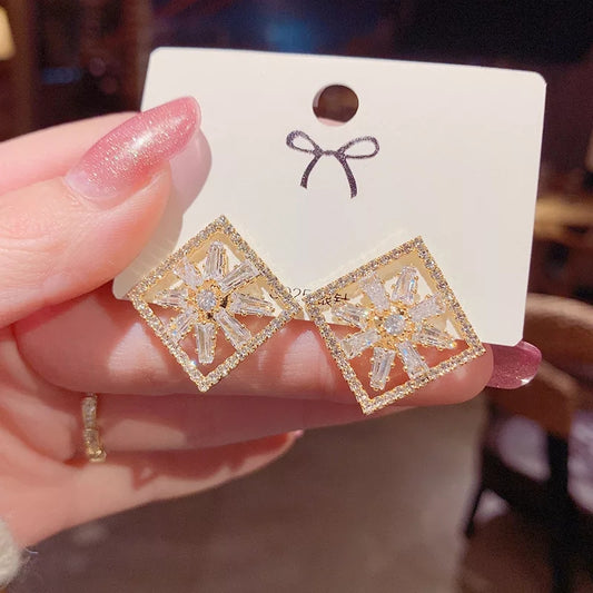 Crystal Burst Square Stud Earrings – Zelvyn