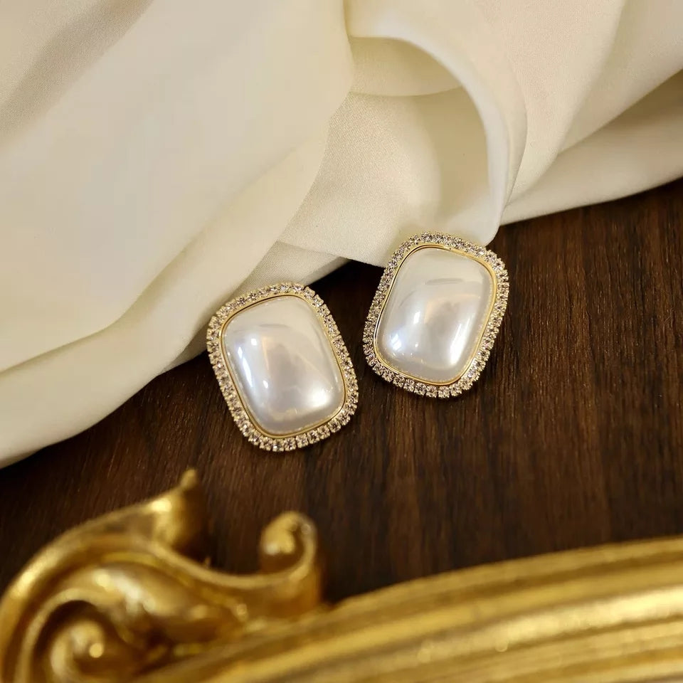 Vintage-Inspired Pearl Embellished Rectangle Stud Earrings – Zelvyn